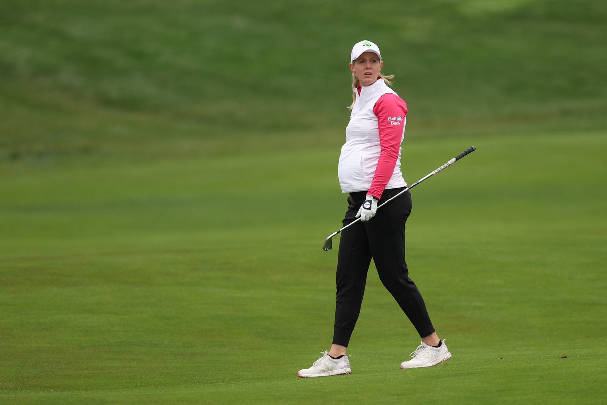 Amy Olson tweet media