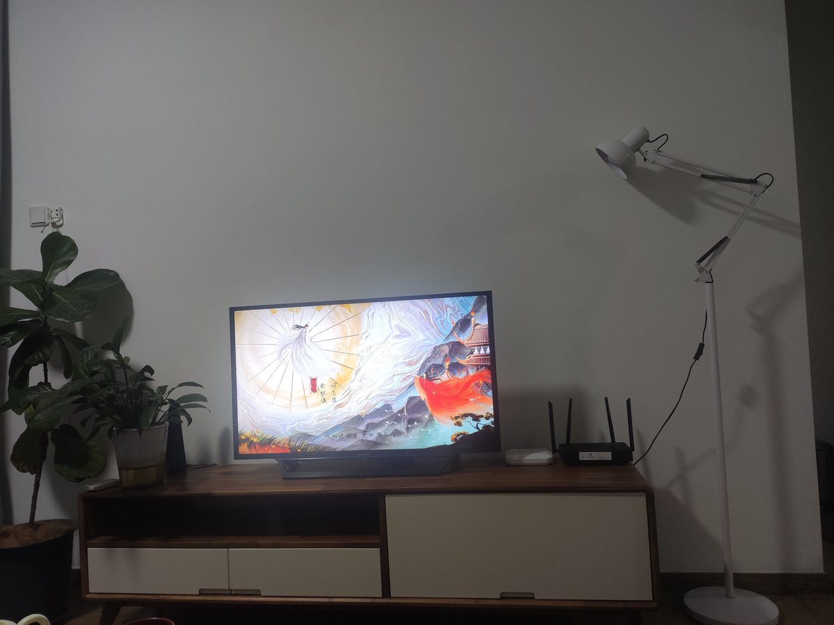 Oh, shifu came earlier, I thought he supposed to came next tuesday to Malaysiia..guess now I have my weekends binge series
#TheLongestPromise 
#XiaoZhanxShiYing 
#XiaoZhanShiYingNetflix