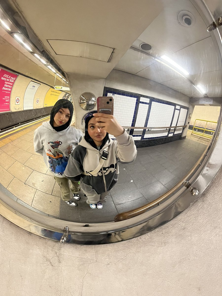 customsbysaami tweet media