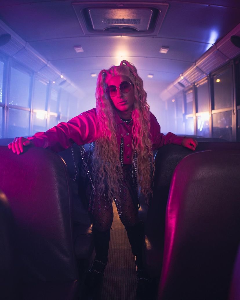 BVHTikTok's tweet photo. Hi guys Go follow 
beverly valley high and cinnamon fernando on TikTok. https://t.co/LvskQAvZed