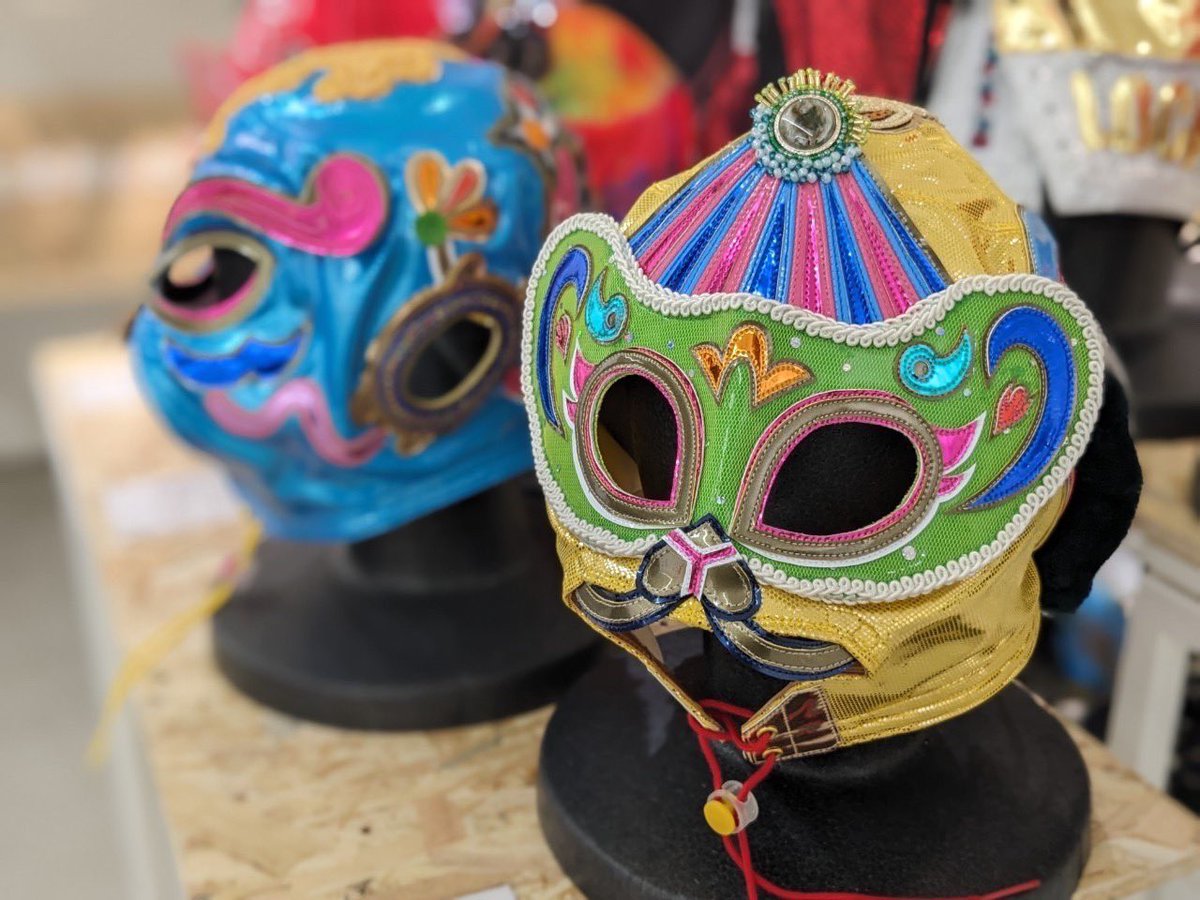 西武池袋本店での展示も、残り２日です！
私はこちらのマスクを製作しました🎡🌈
プロレスを知らない方も、大人から子供まで観てくださった方がワクワクするような作品作りを心がけました☺️
※ 7月10日(月)まで展示されています。
是非、お立ち寄りください🙇‍♀️
#PUKUPUKU工房
#ArtBattleRoyal