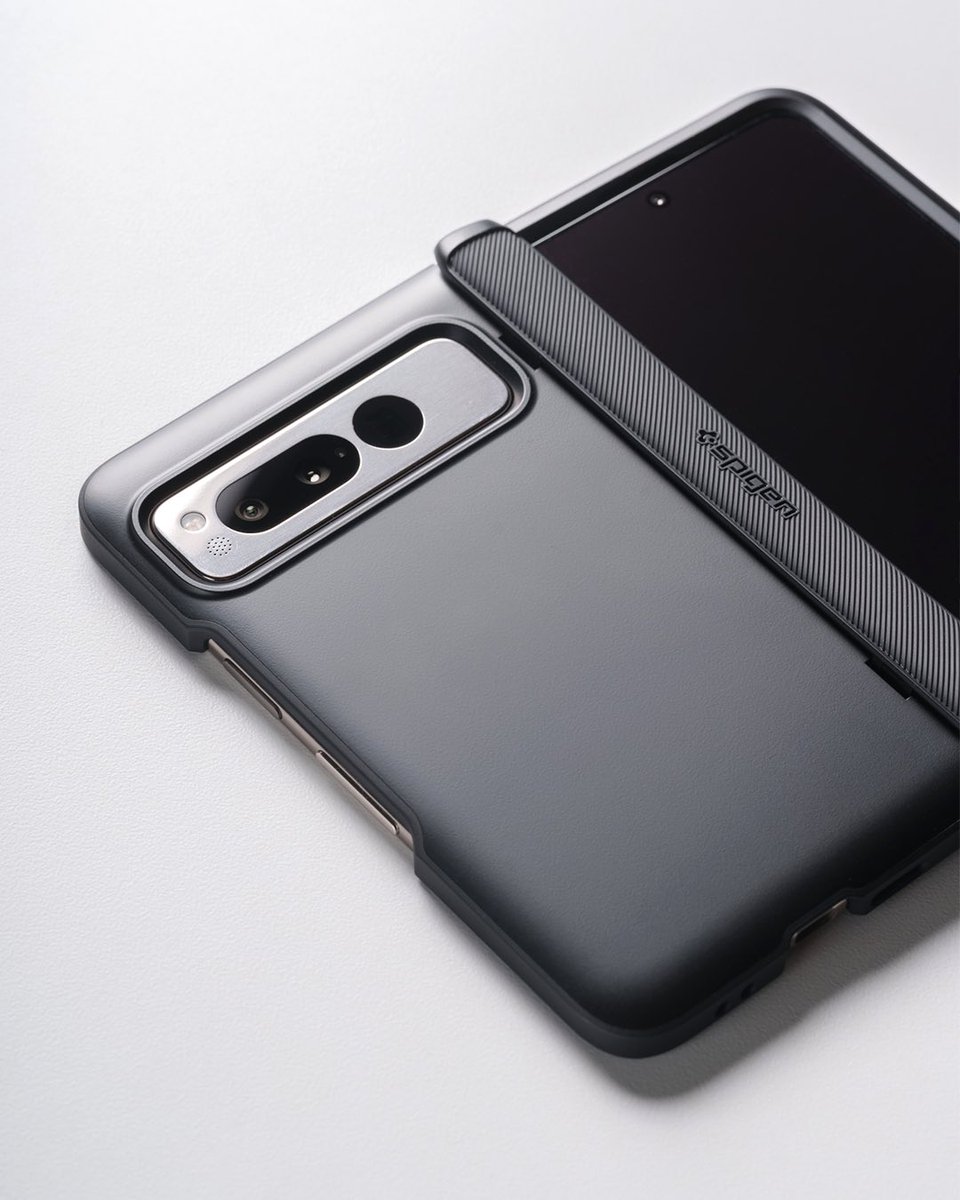 spigen's tweet photo. We don’t fold when it comes to protection 💪 #PixelFold #SlimArmorPro https://t.co/3yDweI3BfH