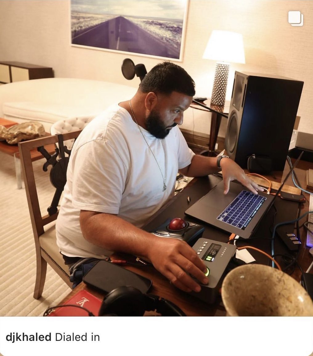 adult human shemale tweet media