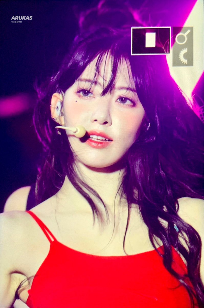 arukas319's tweet photo. 230708 TMEA FESTIVAL
#SAKURA #사쿠라 #ックラ 
#LESSERAFIM #르세라핌 https://t.co/hyMpCOl817