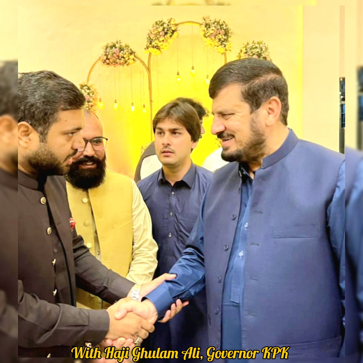 mrehantahir's tweet image. گورنر خیبر پختونخواہ حاجی غلام علی سے تقریب میں ملاقات۔ گورنر خیبر پختونخواہ نے گورنرہاوس پشاور میں مسلم ہینڈز کی تقریب و سٹریٹ چائلڈ فٹ بال ٹیم پاکستان کو آنے کی دعوت بھی دی 
@GhulamAliJUI #GovernorKPK @Maidaanpk01 
Together for S4D #sportsfordevelopment