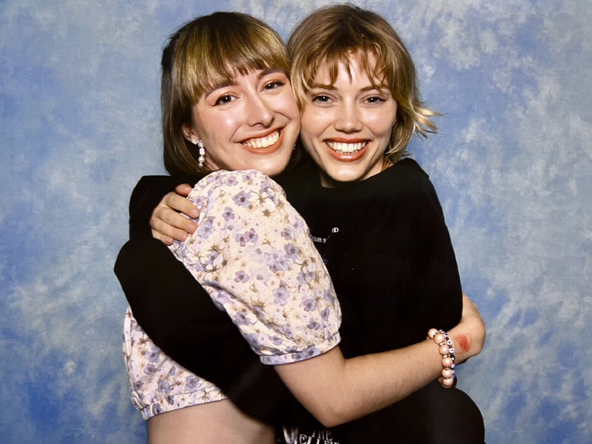 she’s cheer captain and i’m on the bleachers