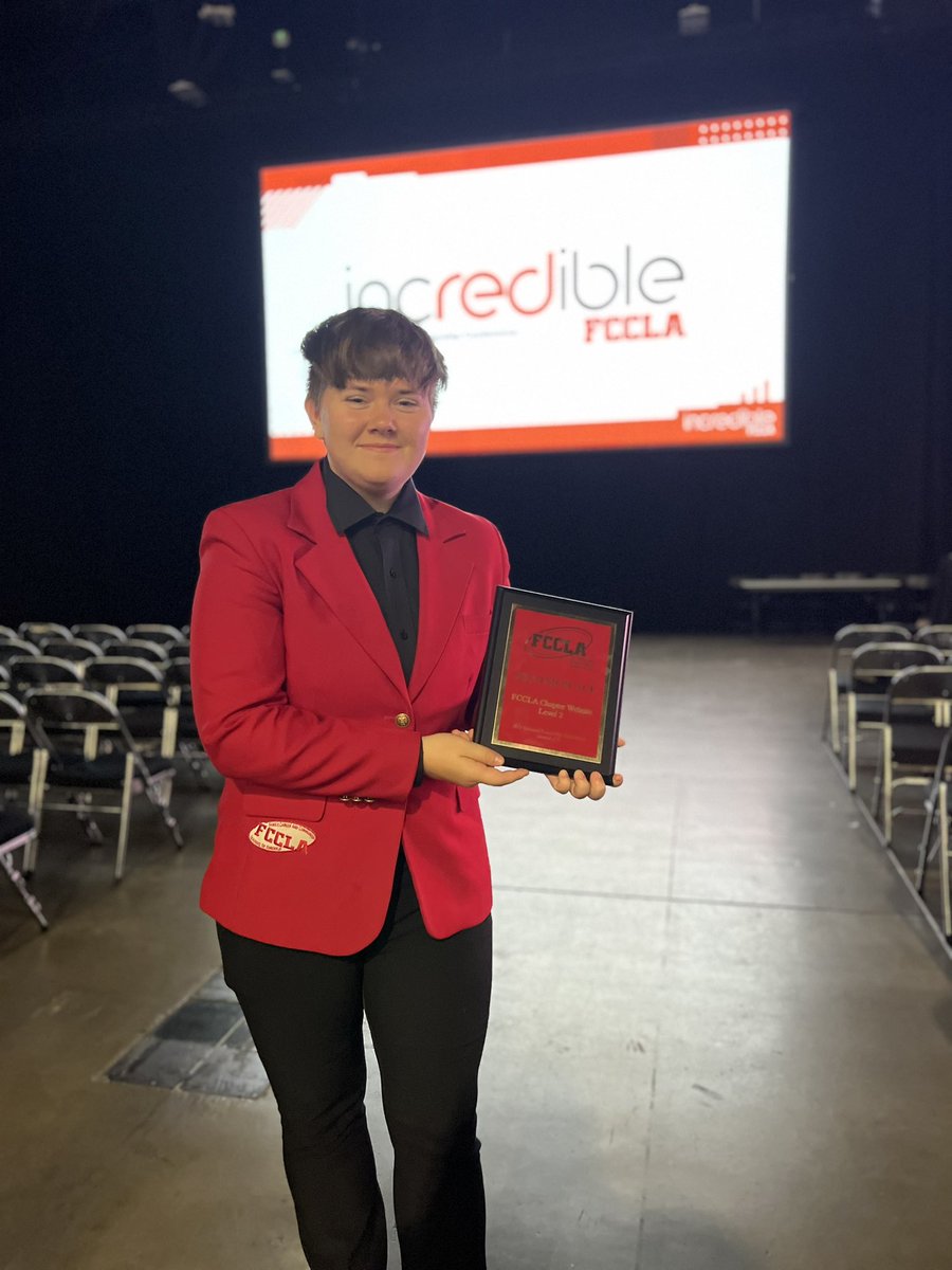 ✨ Congratulations to Foster Thompson who placed 2nd in the Nation for her Chapter Website project!✨ <a href="/NationalFCCLA/">National FCCLA®</a> <a href="/FCCLAOhio/">Ohio FCCLA</a>  <a href="/pentacareerctr/">Penta Career Center</a> <a href="/GladieuxJerry/">Jerry Gladieux</a> <a href="/awlshs/">A. W. High School</a>