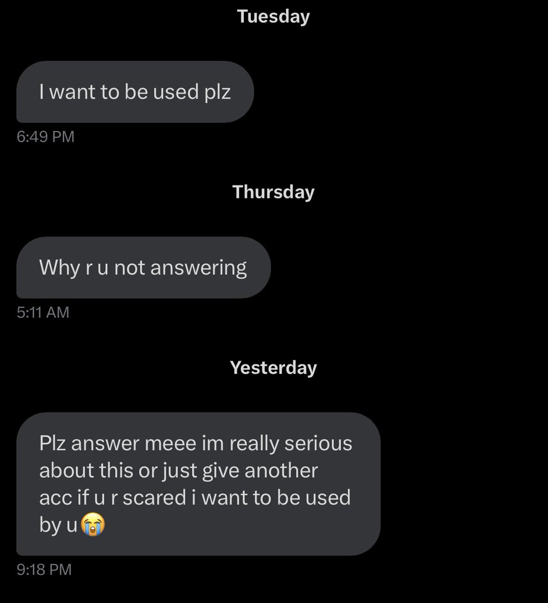 DemiWithin's tweet photo. 😭 even the cash app mssg is crazy, but i do appreciate it, u crazies lol #SimpSaturday https://t.co/t9JLcStkr2