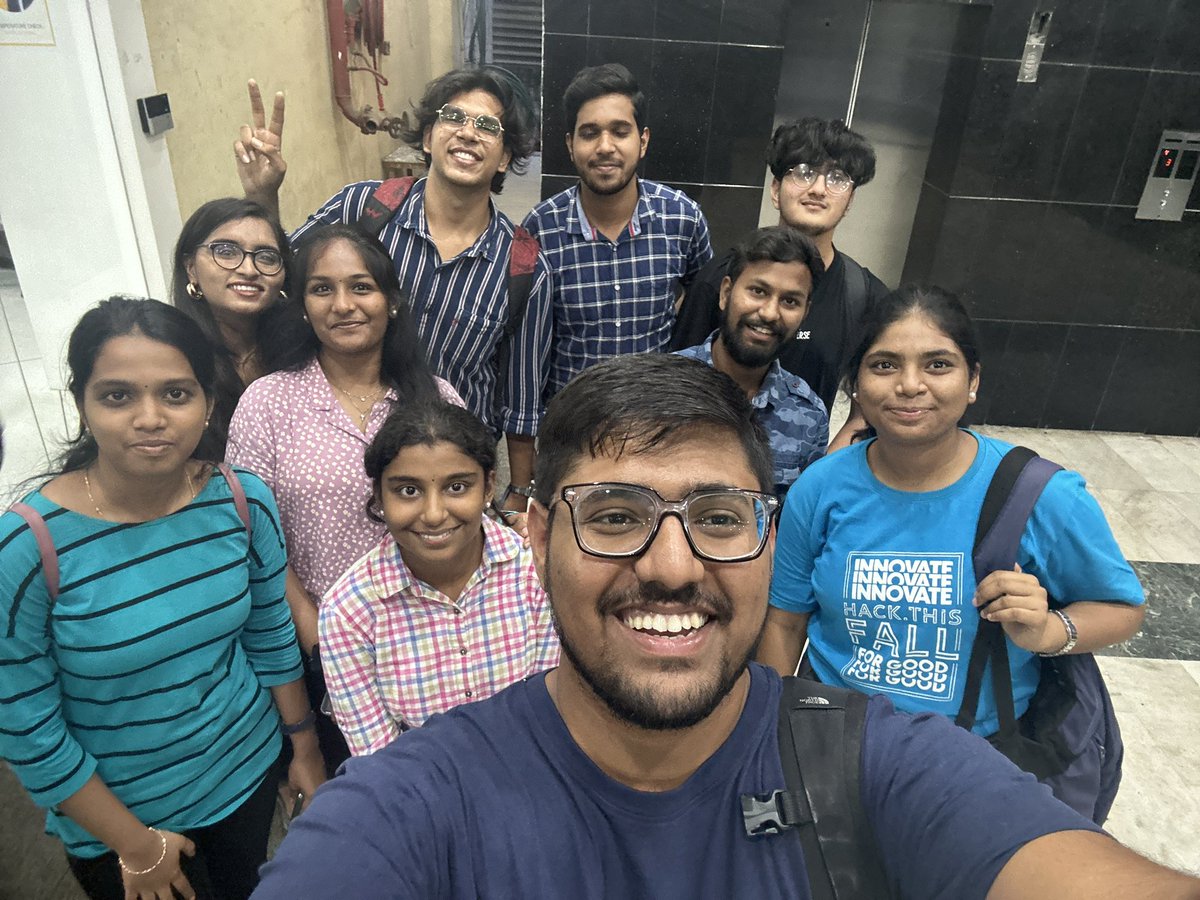 hackthisfall's tweet photo. Random post-meetup clicks at #HTFChennai π₯°
#HackThisFall #HTFMeetups β¨ https://t.co/BFTvseWjY3