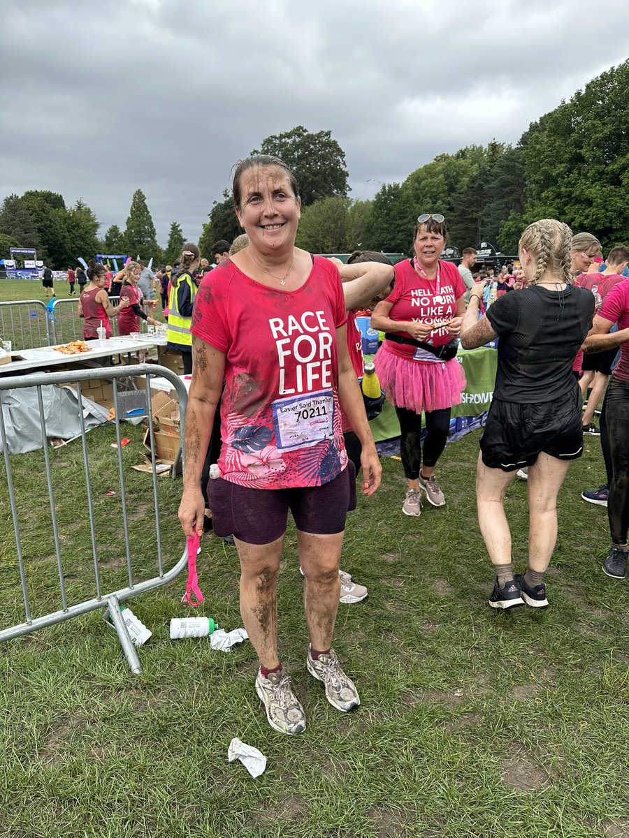So proud of #mydozzabird doing the Race For Life Pretty Mudder today at Coopers Field Cardiff as part of Easier Said Than Run Team - if you can please donate fundraise.cancerresearchuk.org/page/rebeccas-… Let’s Beat Cancer 💪💪🏿❤️❤️