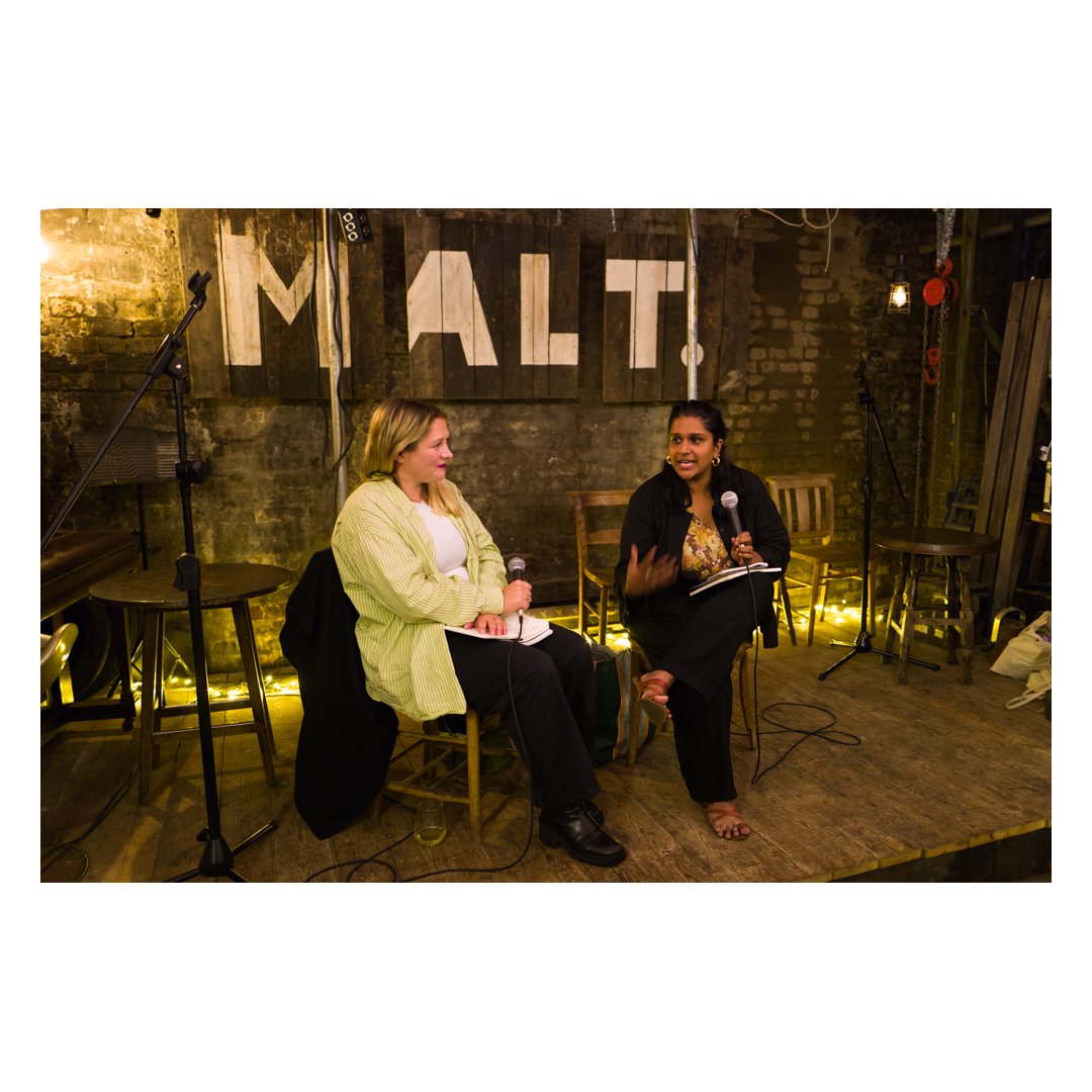 magmapoetry's tweet photo. Thanks so much to Rebecca and Sharanya from @vittlesmagazine for the discussion on food writing!

#magma86 #launchnight

📷 @pennydampier https://t.co/0kgQCJNsuZ