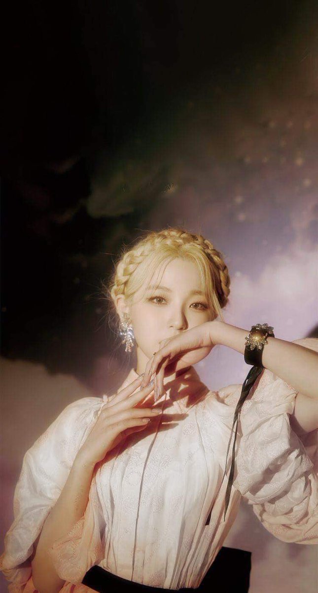 MeowMewbruhhh's tweet photo. #BackInTime_LastDayPartyLPPU
When you can’t find the sunshine, be the sunshine.” ·̩͙ ₊ ᨦ ♡ ᨩ ໋₊ ·̩͙
📍—— PHIPHATSORN H4LL https://t.co/j6H93EnxYX