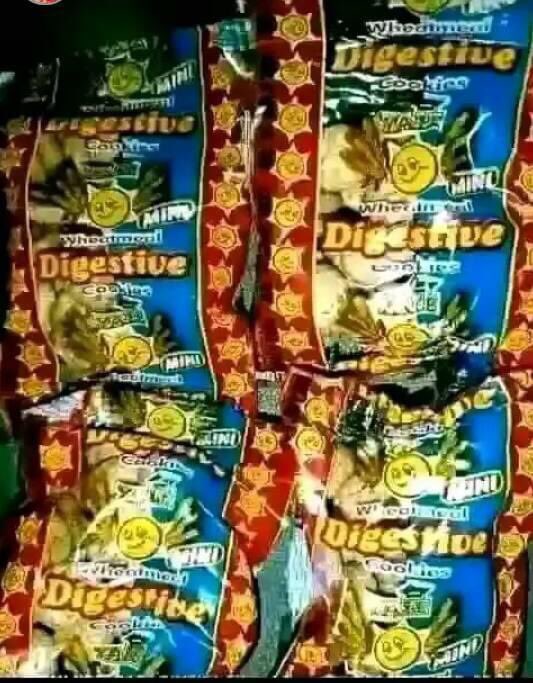 PulseNigeria247's tweet image. Which of these biscuits was a favourite growing up? 

A thread 🧵👇

1. Speedy or Digestive