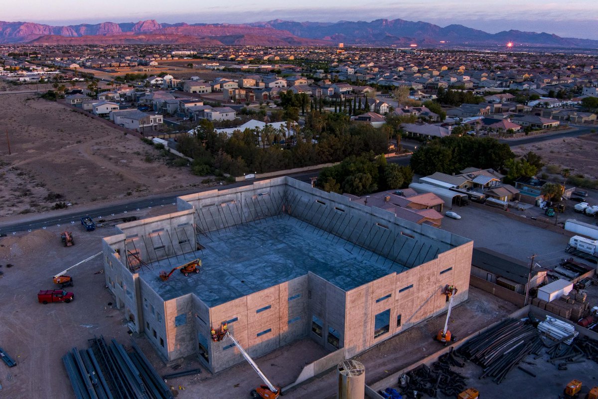 _LMConstruction's tweet photo. The foundation of success starts here, as our new corporate office rises. Exciting times ahead! #LMConstructionCo #NewBeginnings 

Check it out 👉 https://t.co/K2Y5nZgcb1 https://t.co/QexGH2T3tQ