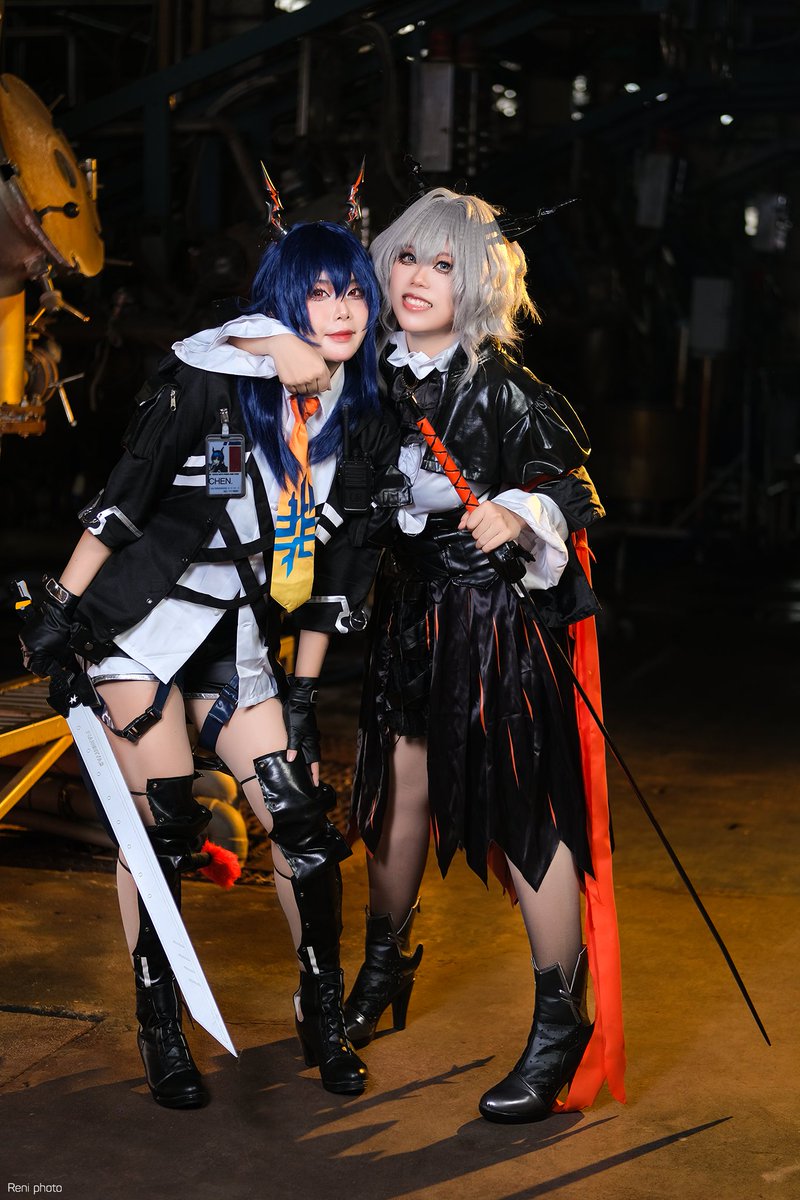 aMeizingworld's tweet photo. Sisters❤️

Talulah by Me
Ch'en by Gneyuin

#Arknights #Chen #Talulah #明日方舟 #明日方舟cos https://t.co/pPhy9wj59z