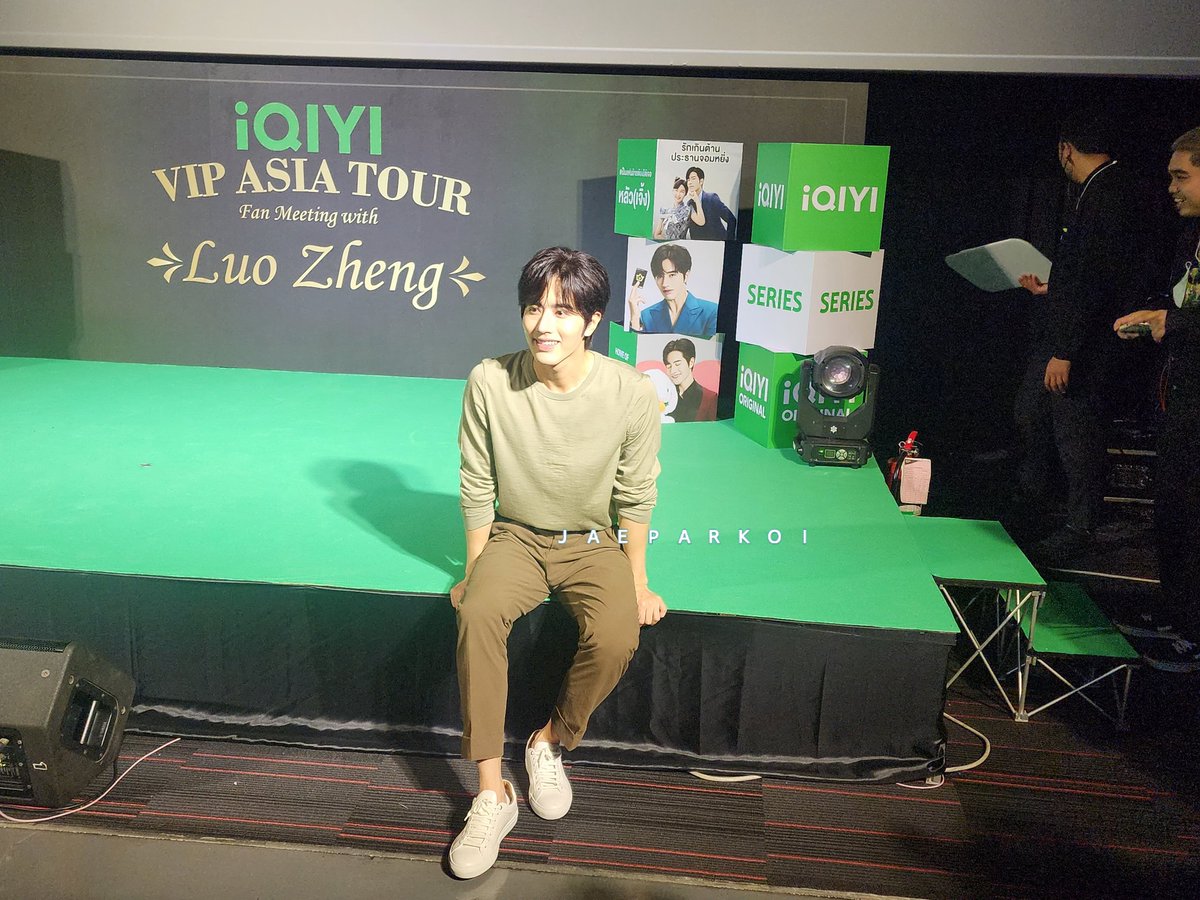 plscallmedobby's tweet photo. หลังจบงาน #罗正 #LuoZheng #หลัวเจิ้ง 
#iQIYIVIPAsiaTourxLuoZheng https://t.co/GvvxtgyLxw