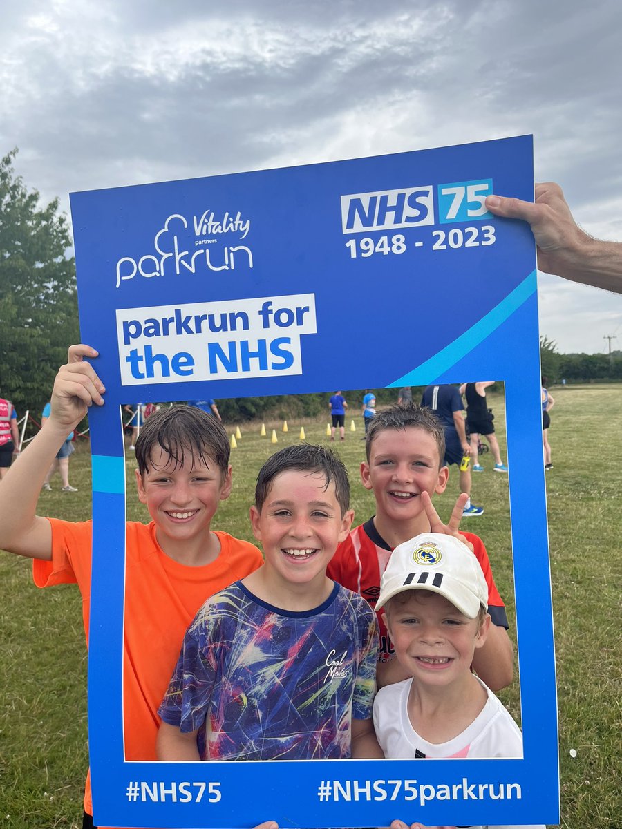 RoyalPapworth's tweet photo. 🏃🏻‍♂️ A huge thank you to all who joined us at @pocketparkrun this morning in St Neots.

Around 230 people - including many Trust staff - ran the 5K course, many in blue in homage to the NHS.

There were smiles aplenty and not even a downpour dampened spirits!

#NHS75 #NHS75Parkrun https://t.co/Q0NOAzXK5j