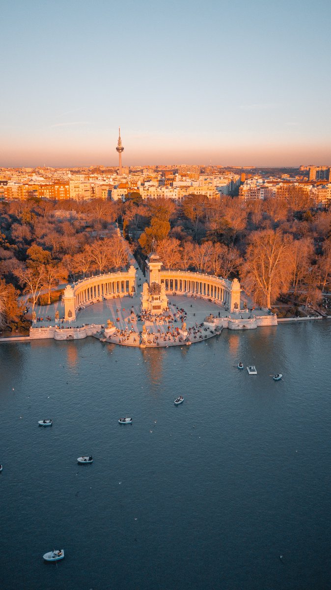 NickLovesSpain's tweet photo. Madrid is a miracle 🇪🇸 https://t.co/uFACKrXZGK