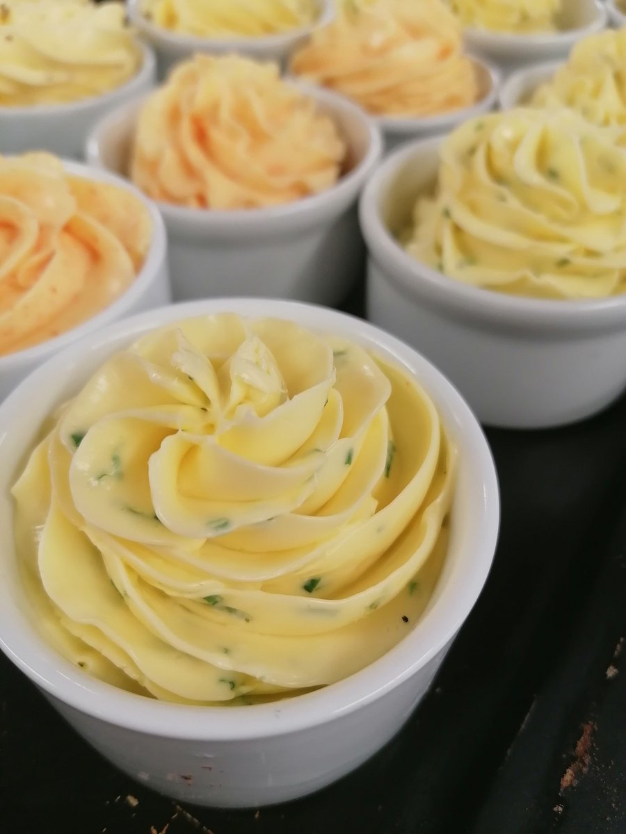 Steve West tweet media