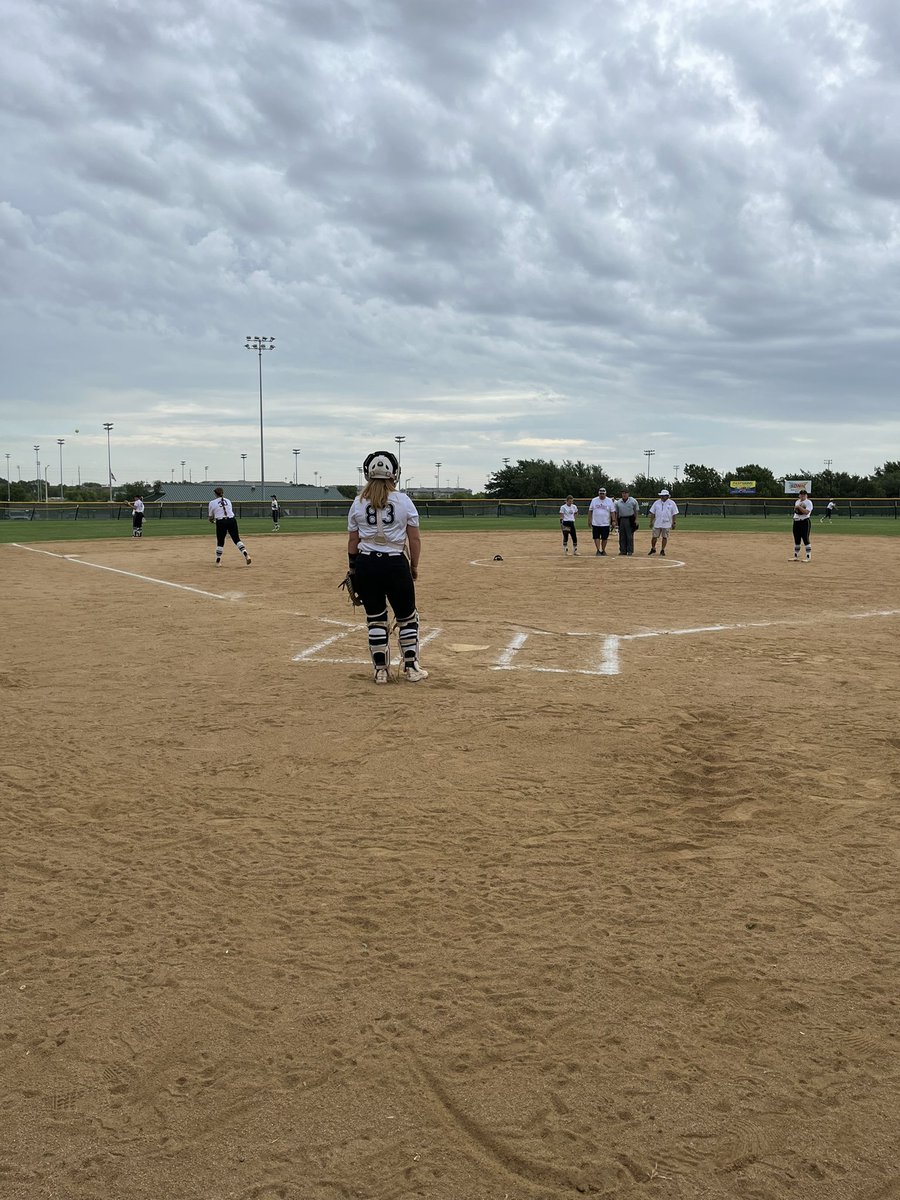 SCS_camps's tweet photo. 82 degrees and cloudy to start our 9am games🤯 we’ll take it🫡

#SCS https://t.co/GfC4deUhSF