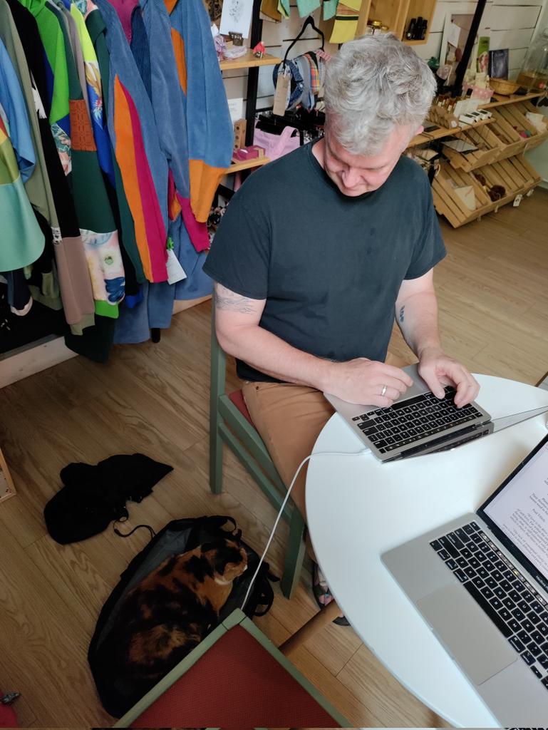 johnfsymons's tweet photo. Resident cat sleeps on my backpack and keeps me working until she wakes. At https://t.co/Gyv9nF7QoO #cuib #iasi https://t.co/is9uLRaMCQ