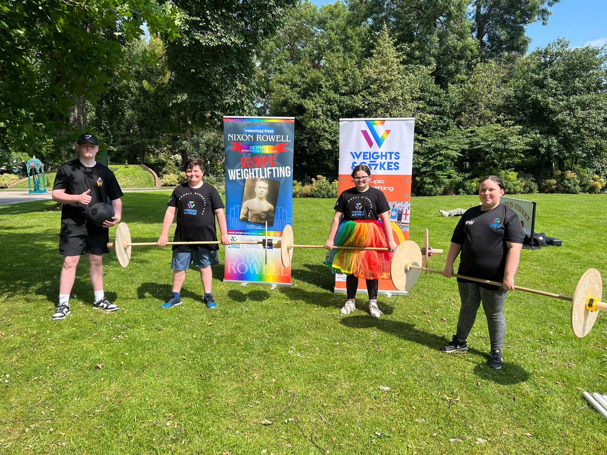 Weights & Cakes CIC tweet media