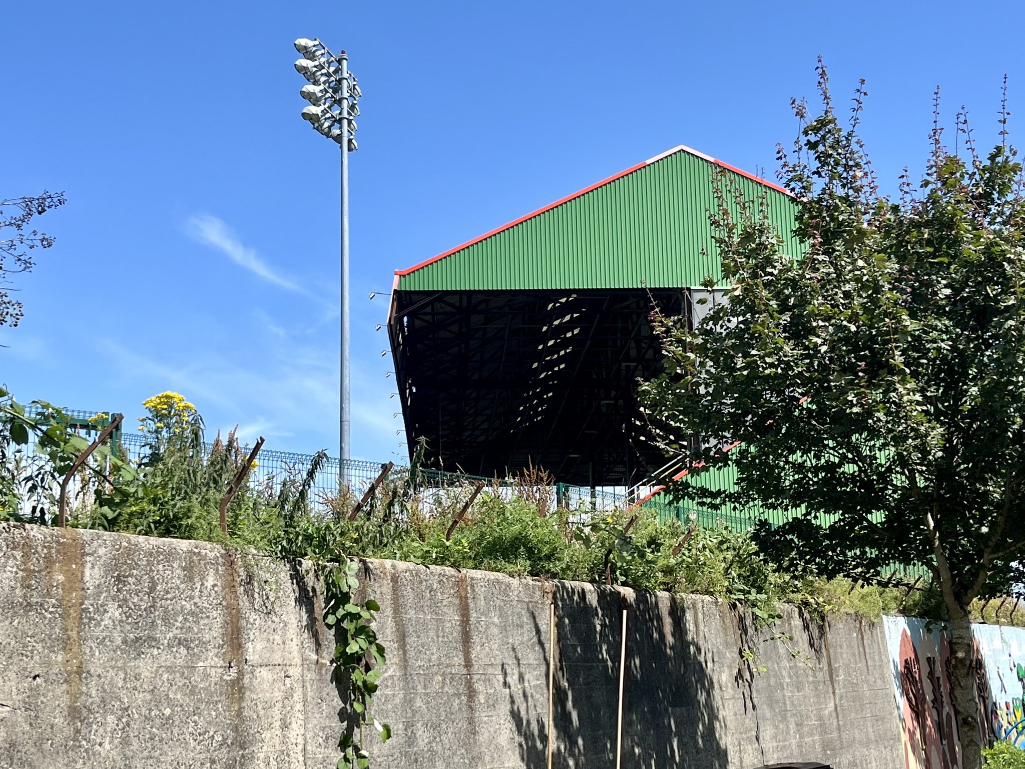 Paul Vance on Twitter "Glentoran v Bangor Preseason Friendly Oval