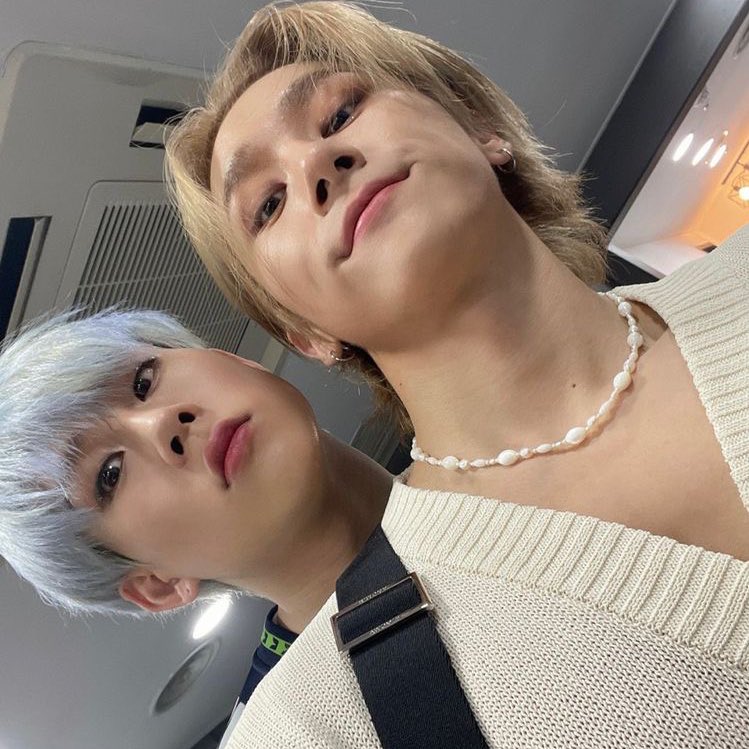 zack is my safe place and my home. ): 
we greet you from my childhood place!! Australia! we are enjoying the trip so much, think baby likes the views. 🦘