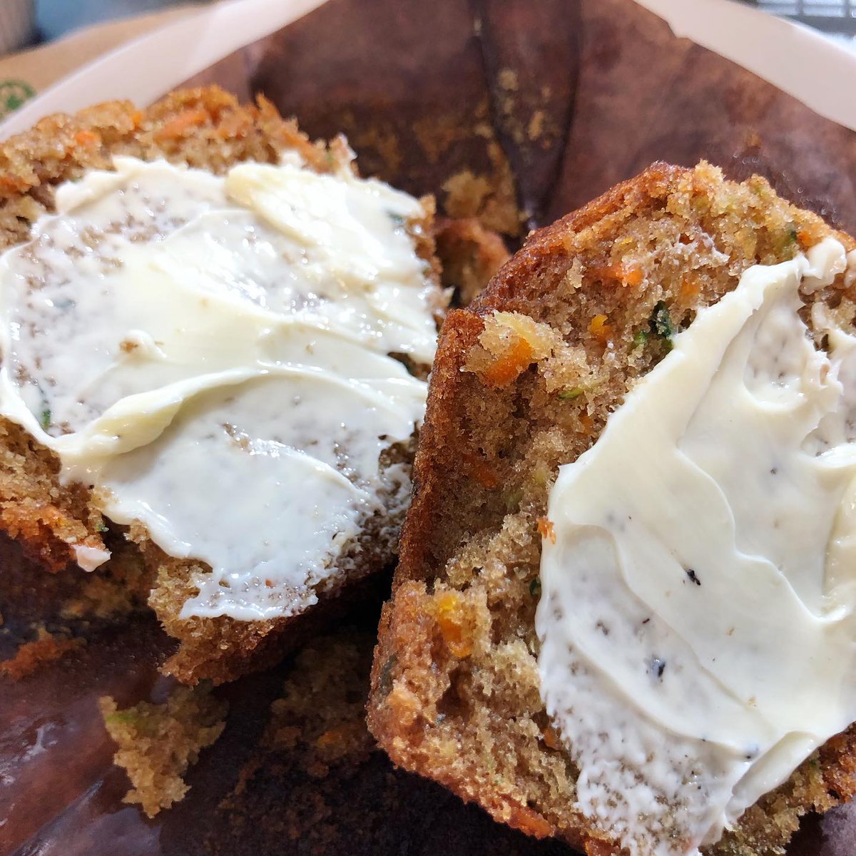 Back for the season....
Can a zucchini muffin rock your world? These zucchini muffins are rocking my world right now. No joke. Made with locally grown zucchini and carrots and organic flour of course!

@visserfarms
.
#zucchini #zucchinimuffins #muffins #eatlocal #GrandRapids