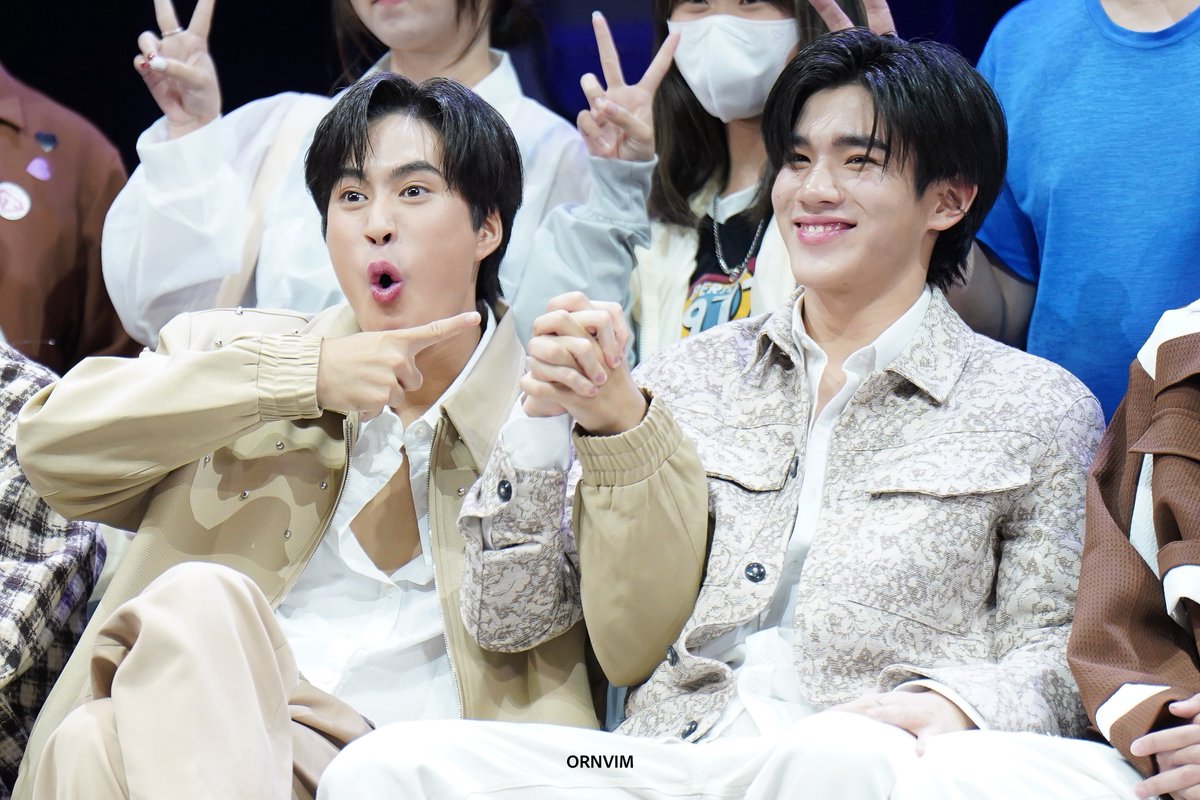 ornvim's tweet photo. มันหมีขิตละ กรี๊ดดมากกก 🥰🥰

#MySchoolPresidentFMTP
#Fourthnattawat
#Gemini_NT
#GeminiFourth https://t.co/QdGLre1kQ2