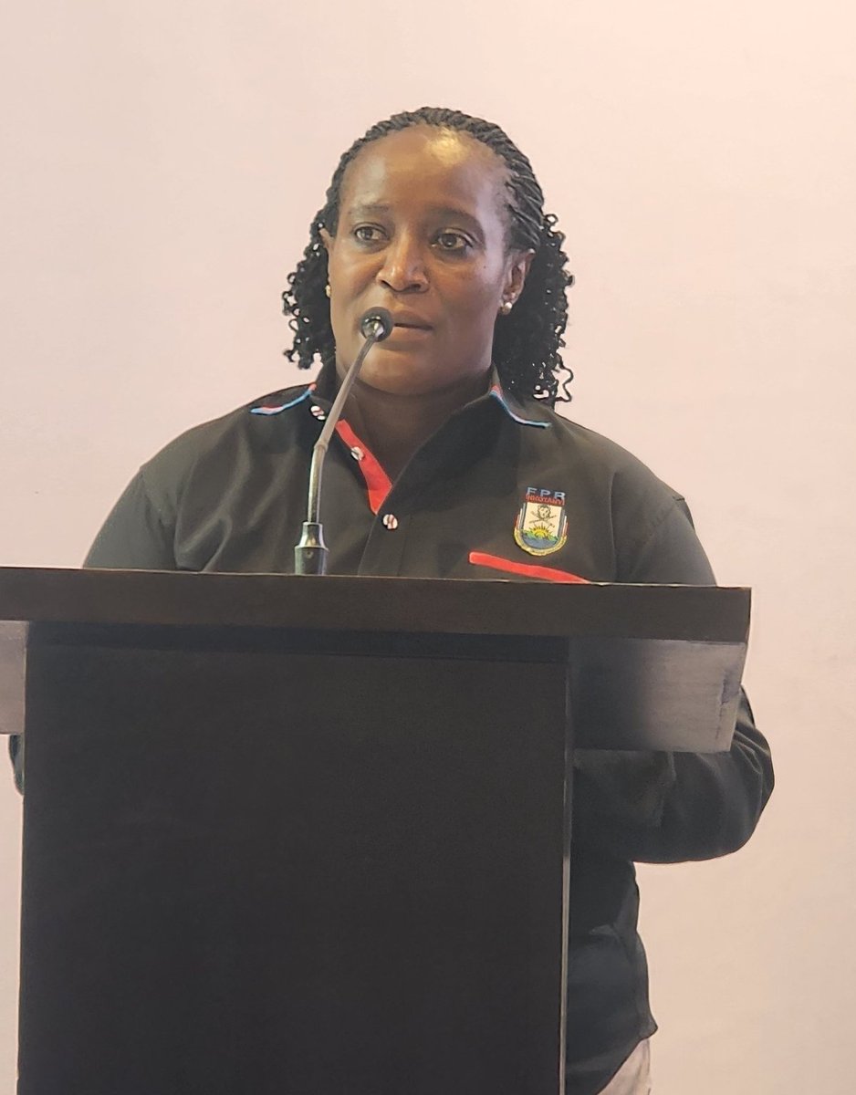 Gakuru Karimu (@gakurukarimu) on Twitter photo โA good leader must always take time to assess progress but most importantly reflect on what is not being done right to promote the people's welfareโ
|| Hon @UwimanaConsole3 Vice Chairperson of <a href="/rpfinkotanyi/">FPR-Inkotanyi</a>
<a href="/HarelimanaAK/">Abdul K. Harelimana</a> <a href="/DrMumbogoSV/">MINISTER of Happiness</a> <a href="/Muzeturwubake/">๐ท๐ผ๐๐๐๐ ๐๐๐๐๐๐๐๐๐๐ท๐ผ</a> <a href="/FelixMugenzi/">Mugenzi Fรฉlix</a> <a href="/IngabireImma/">Ingabire Immaculate</a> โA good leader must always take time to assess progress but most importantly reflect on what is not being done right to promote the people's welfareโ
|| Hon @UwimanaConsole3 Vice Chairperson of <a href="/rpfinkotanyi/">FPR-Inkotanyi</a>
<a href="/HarelimanaAK/">Abdul K. Harelimana</a> <a href="/DrMumbogoSV/">MINISTER of Happiness</a> <a href="/Muzeturwubake/">๐ท๐ผ๐๐๐๐ ๐๐๐๐๐๐๐๐๐๐ท๐ผ</a> <a href="/FelixMugenzi/">Mugenzi Fรฉlix</a> <a href="/IngabireImma/">Ingabire Immaculate</a>