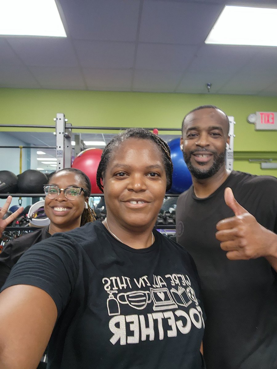 Belinda Boyd (@bbteacher4) on Twitter photo Fitness is much more fun with family! Thanks brother and sister- in- love for joining in. <a href="/fit_leaders/">FitLeaders</a> Fitness is much more fun with family! Thanks brother and sister- in- love for joining in. <a href="/fit_leaders/">FitLeaders</a>