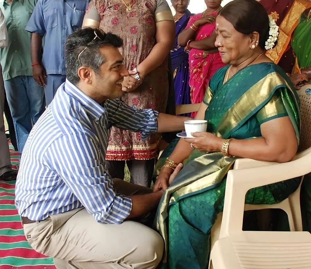 Itz_Me_Barani's tweet photo. Respect leval>>>>All Kollywood heros..❤️🥰
#VidaaMuyarchi 
#Ajithkumar
#EffortNeverFail
#VidaaMuyarchiUpdate https://t.co/MXgefLMiHb