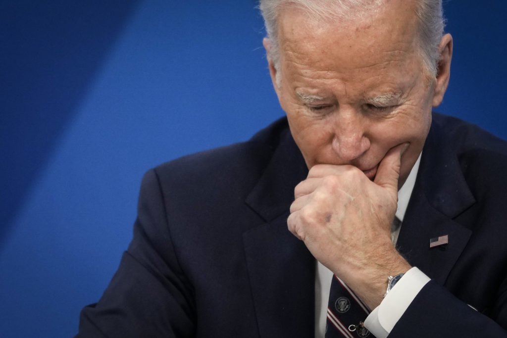 ProudElephant's tweet photo. JUST IN: A new Bureau of Labor Statistics report found that Black Americans make up nearly 90 percent of those who are unemployed in the U.S. since April.

That’s ‘Bidenomics’ for you! https://t.co/18lWMLCa7k