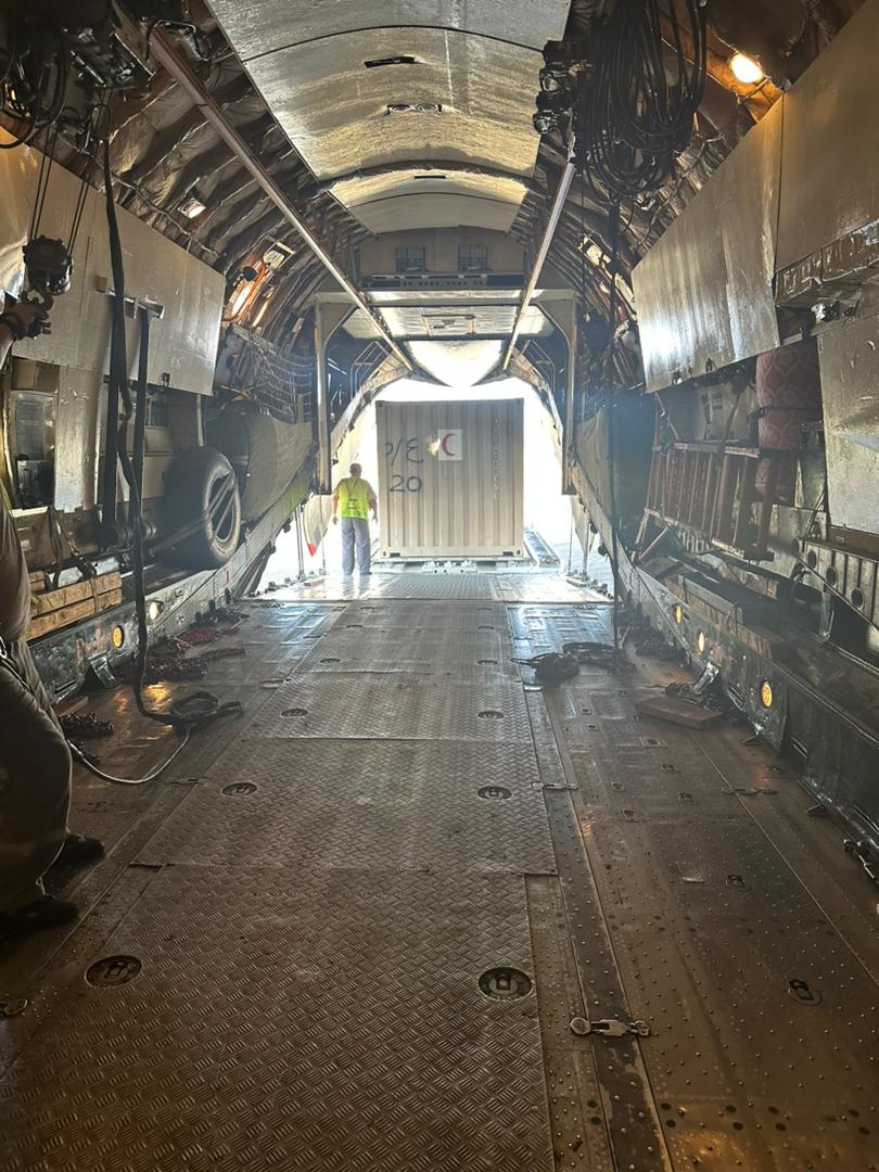 flyskykg's tweet photo. #FlyskyKyrgyzstan #FSQ4921 #Humanitarianaid #Sudanese #Refugees #AbuDhabi #amdjarass 
#uaetoestablishfieldhospital #Khaleejtimes

https://t.co/p2IDtxbVnk https://t.co/lTZdfc1VZ6