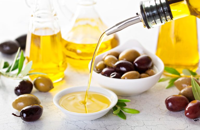 OakhurstOlives's tweet photo. Debunking 7 Myths About Extra Virgin Olive Oil!
https://t.co/OvqjWjRZoR
#EVOO #oliveoil #OakhurstOlives #SAOlive #SouthAfrica https://t.co/2sqjP48TRL