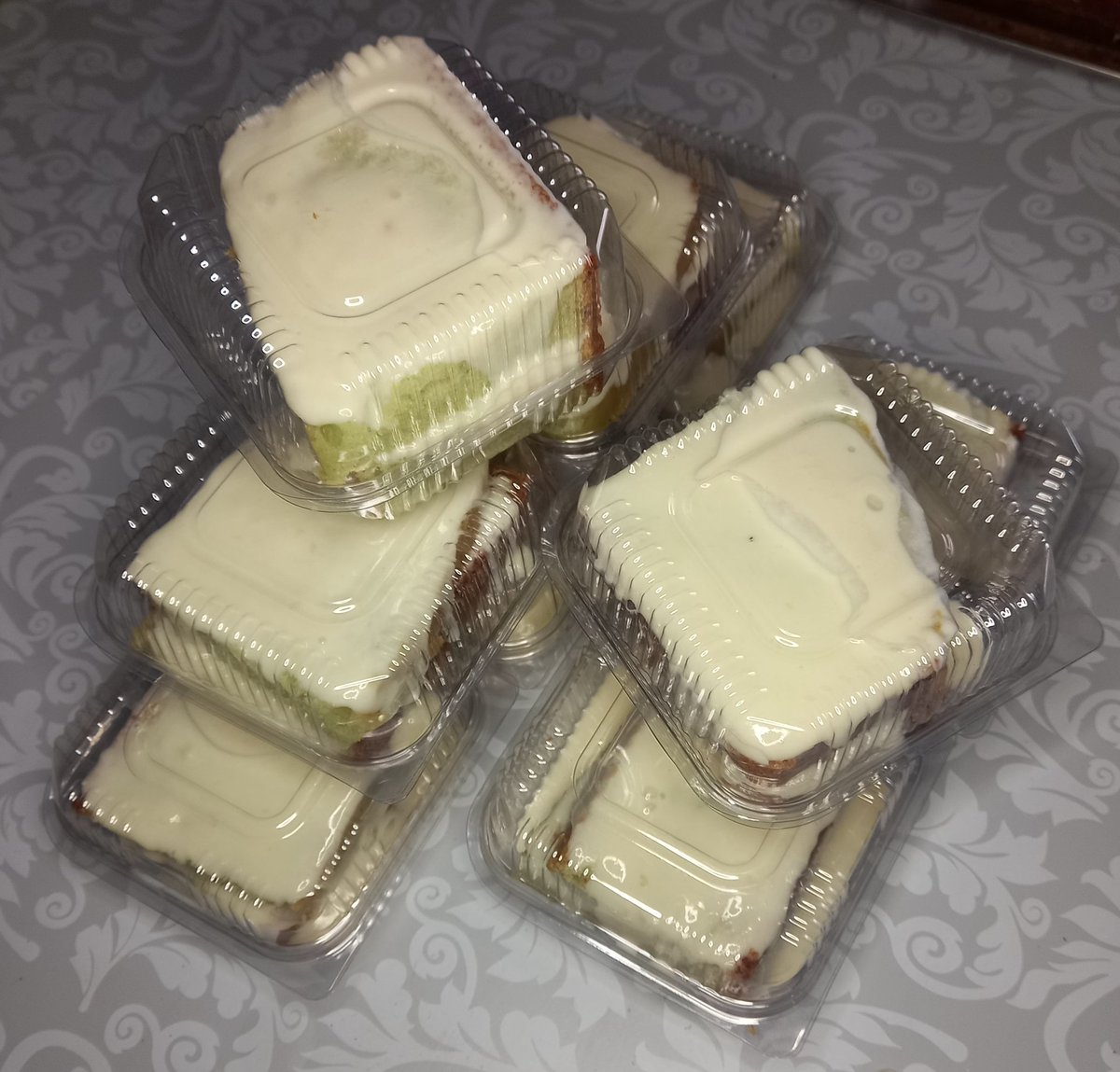 JenifheerS's tweet photo. #SABADOOOU 
 Já temos

• Torta Salgada de Pote 
• Empadão 
• Bolo c musse de Limão 
Chama na preferência (21) 97494-5762 🔛
         #EstamosnoIfood 
@Cantinhodasmassas_2 https://t.co/IYV5RUrcD4