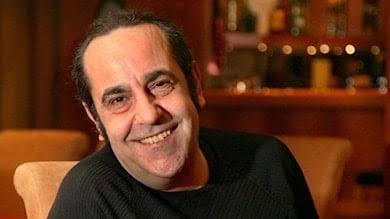 Bu dünyadan bir #ÖzkanUğur geçti 

Hayatımıza kattığın her şey için teşekkürler🙏