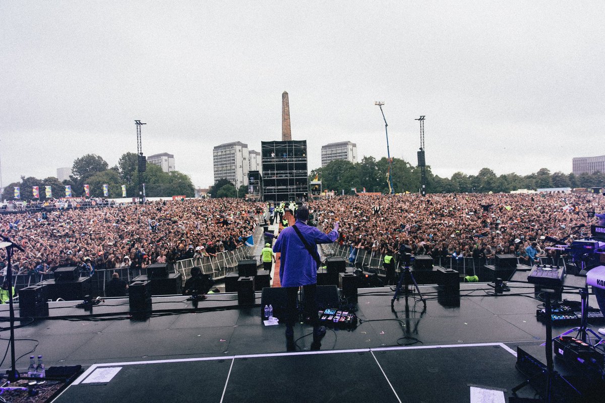samfendermusic's tweet photo. TRNSMT 9.20pm tonight - here we, here we, here we fucking go 🏴󠁧󠁢󠁳󠁣󠁴󠁿 https://t.co/c03574orou