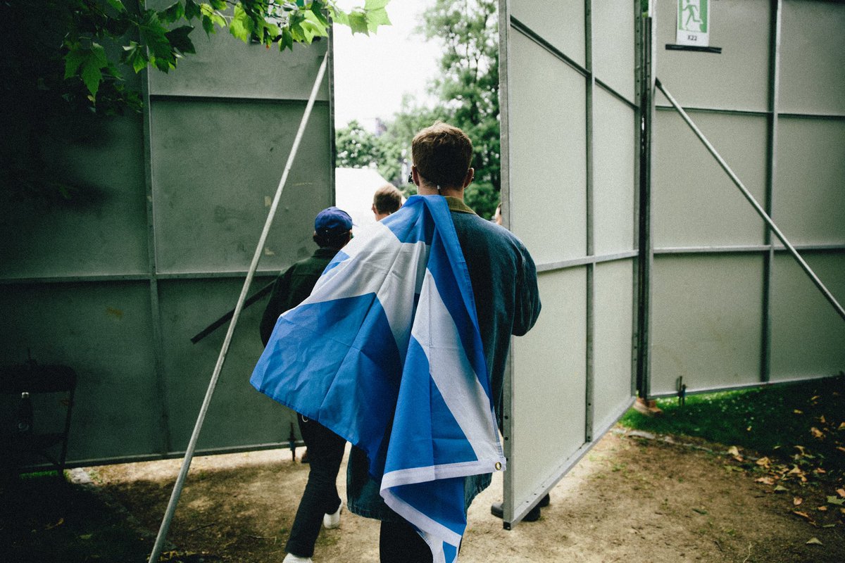samfendermusic's tweet photo. TRNSMT 9.20pm tonight - here we, here we, here we fucking go 🏴󠁧󠁢󠁳󠁣󠁴󠁿 https://t.co/c03574orou