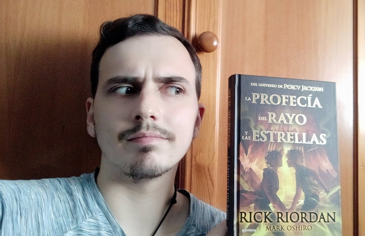 youtu.be/nPyubtreJDo

NUEVO VÍDEO

Espero que os guste ;)

#PercyJackson #Solangelo #RickRiordan #NicodiAngelo #WillSolace #CampamentoMestizo #MarkOshiro #Tártaro #Reseña #Micaerys #LaProfecíadelRayoyLasEstrellas #ElSolylaEstrella #TheSunandtheStar #Apolo #Hades