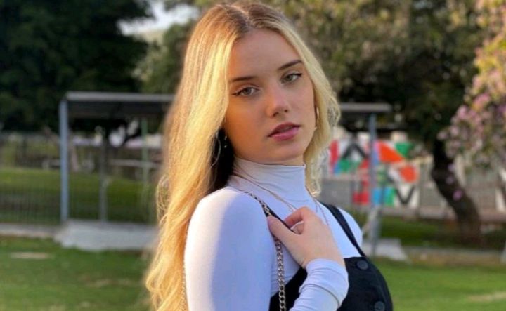 GxldChristensen's tweet image. Qué prefieres?

🔁: Una noche con Lia Sikora
❤️: Que el FC Barcelona gane el triplete la próxima temporada