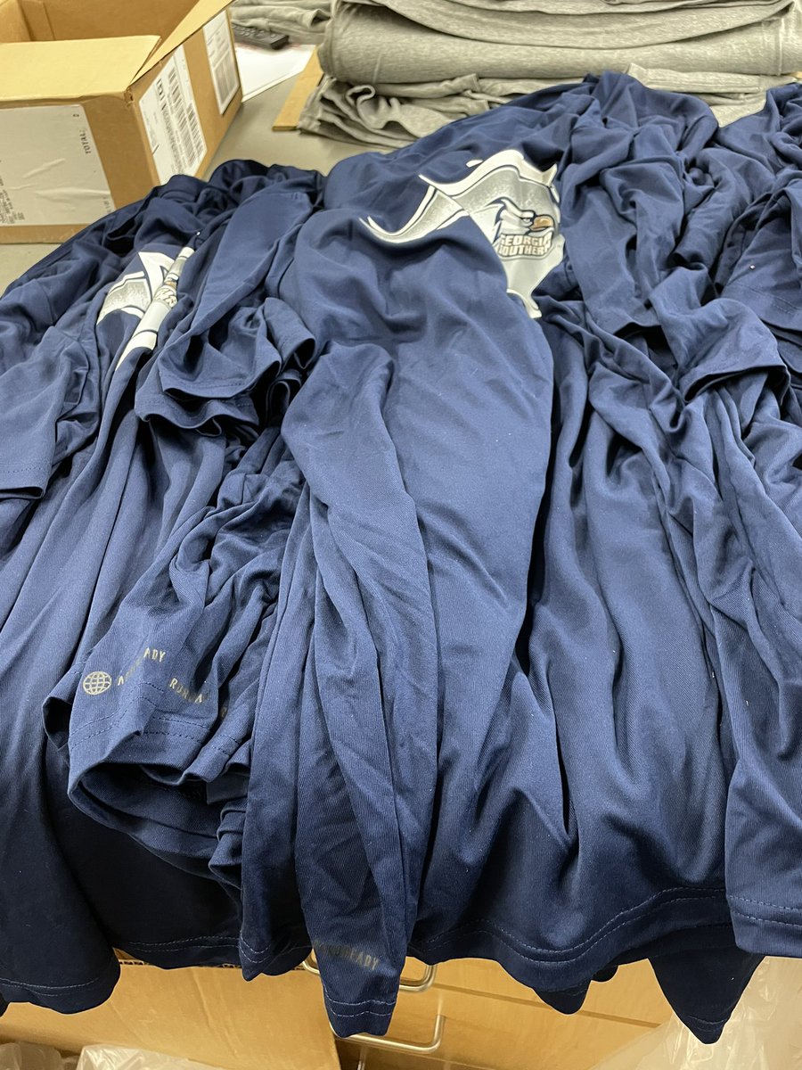 GS_Equipment's tweet photo. It’s #BoxSzn! Working on @GSAthletics_SB apparel today. https://t.co/ktxOXtqdr4