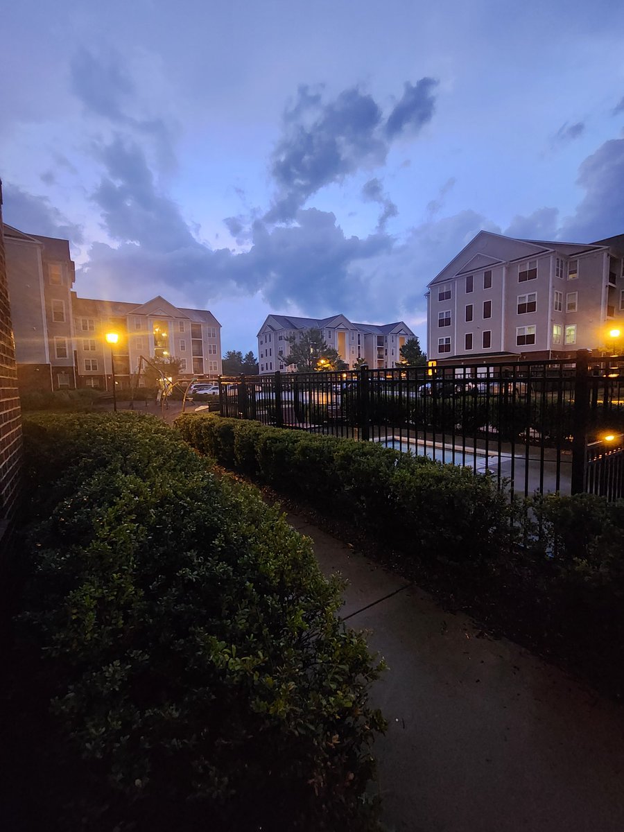 rushorahman's tweet photo. Right after evening rain... https://t.co/UFemPguvXn