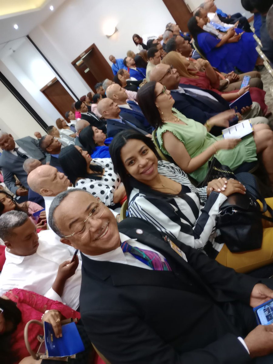 merce1921's tweet photo. El Diplomado Especializado en Administración Electoral, un espacio donde el conocimiento de los aspectos administrativos y jurídicos garantizará uno comicios diáfanos.
#AdministraciónElectoralEFEC
#DiplomadosEFEC
#EFECapacita
#EleccionesRD2024 https://t.co/qybHuuuQoD