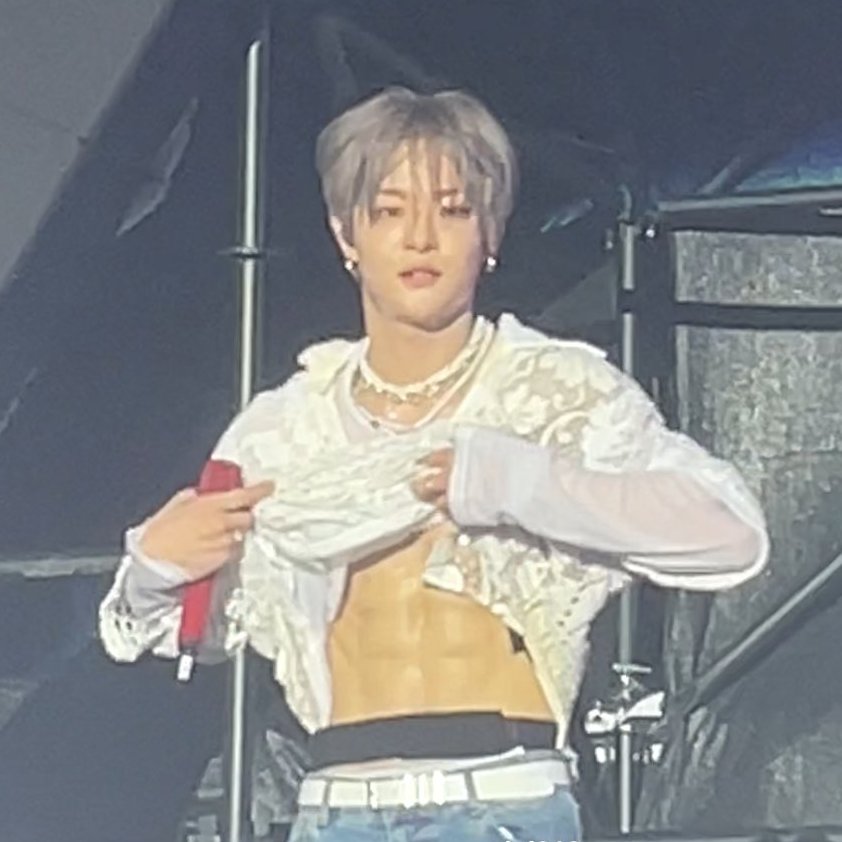 pani on Twitter "HIS HARD CHOCOLATE BAR ABS IS SO DEFINED AND LICKABLE