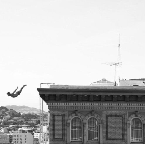 calebtroughtz's tweet photo. Sometimes the only way to save your life is to ruin it.

The worst existence is in the middle. You can drift through a haze of mediocrity as years pass in a blink.

If you boil a frog slowly, it doesnt even realize its being cooked until its too late…

Sharp pain is the only way to escape a hell like this.

Meditation and affirmations will not transform you if youre comfortable.

I believe in self sabotage. 

Go broke, cut people off, and ENSURE that your life is miserable. Burn every boat. 

Self induced trauma will fuel your survival instinct, giving you unlimited discipline to change things.

When you are underwater, its easier to get to the top by pushing off of the bottom than by simply swimming up. 

Same applies to life