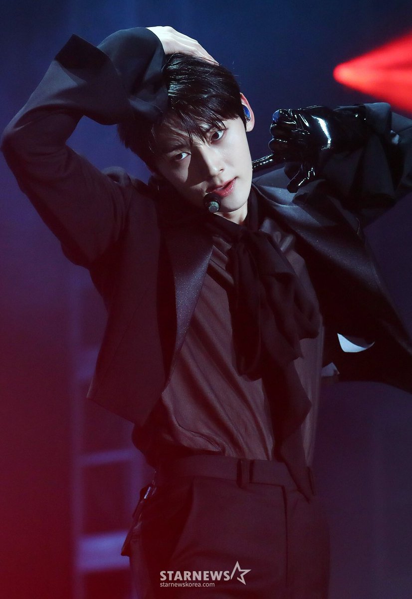 HWANGMINHYUN_TH's tweet photo. [PIC] 230708 ภาพ #ฮวังมินฮยอน🦊 ในงาน #2023AAABeginningConcert ที่ประเทศญี่ปุ่น | จากสำนักข่าว Star News(1)

#황민현 #HWANGMINHYUN #2023AAABC_男神 https://t.co/VQosuQAuzv