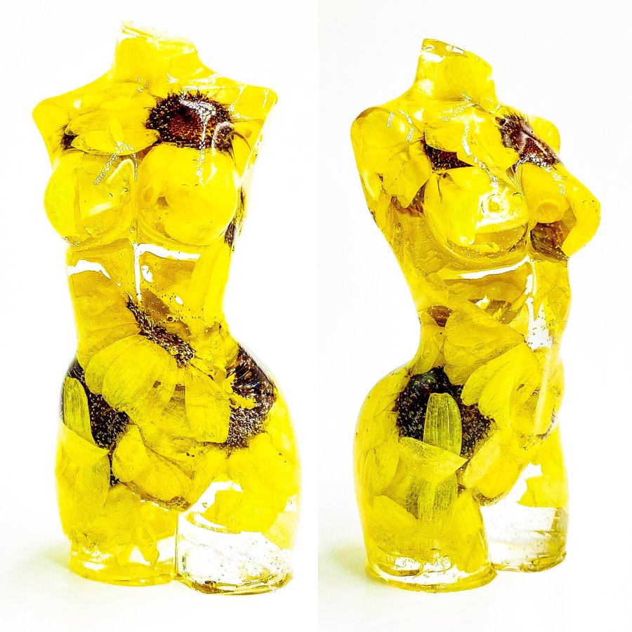 Sunflower Goddess🌻30% off today!