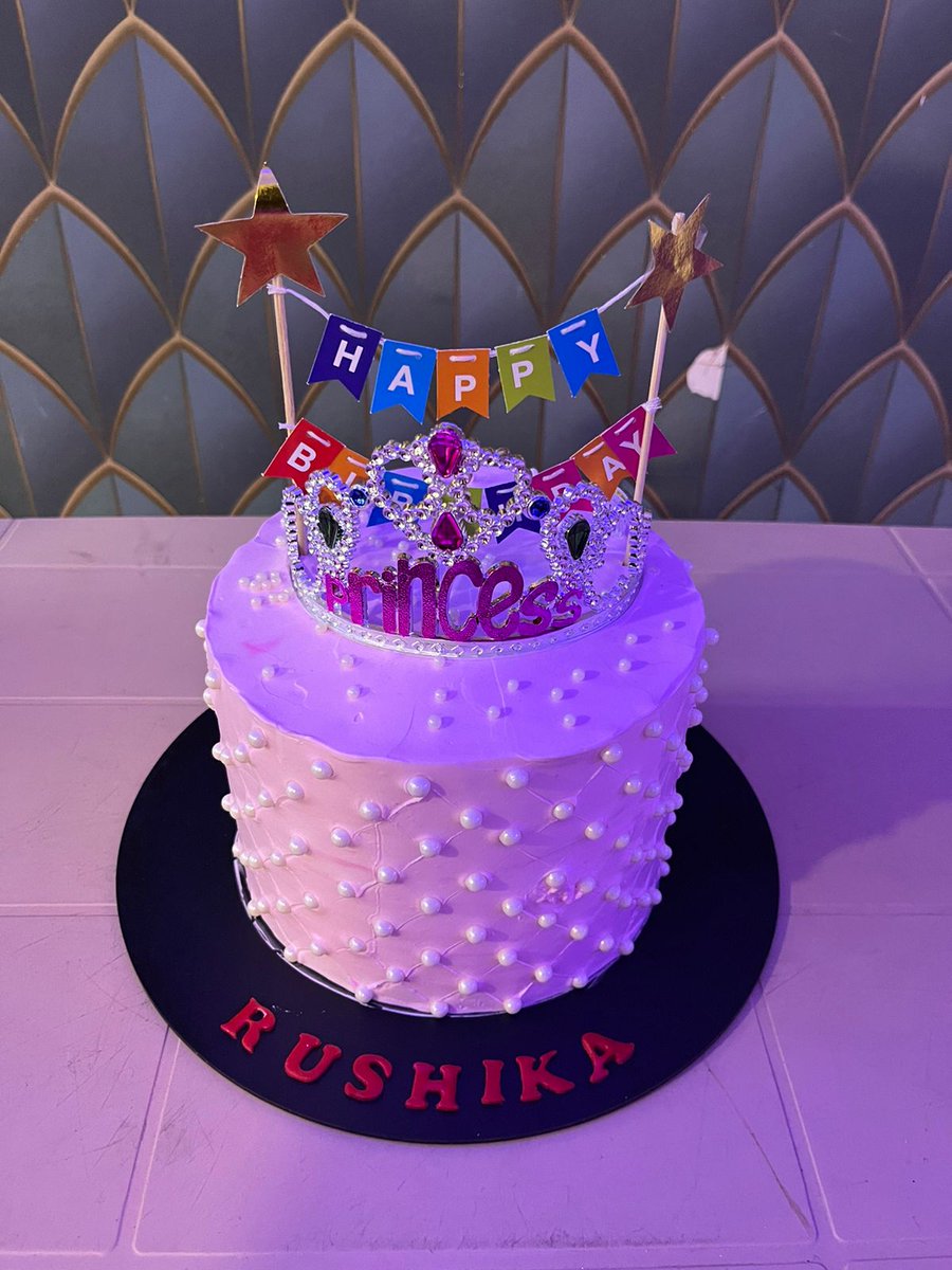 Princess Cake👸
#affables #egglesscakes #noida #indirapuram #vaishali #ghaziabad #greaternoida #cakemaster #cakeart #buycake #foodporn #birthdaycake #preservativefree #celebrationcake #cakeforalloccasions #cakefactory   #themecake #princesscake #pearlcake #firstbirthdaycake